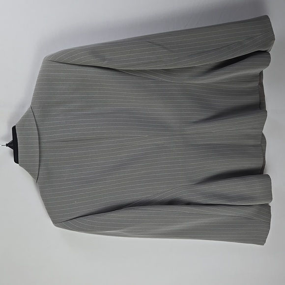 Tahari ASL Sophisticated Gray Pinstripe 3pc Women's Pants Suit, Sz 8 Career Work - Picture 3 of 14